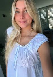 layla🤍 (@.laylar4yy)