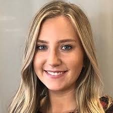 Holly Heintz's Instagram, Twitter & Facebook