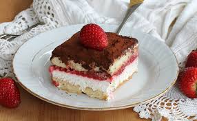 Tiramisù alle fragole (senza uova). Tiramisu Alle Fragole Ricetta Senza Uova