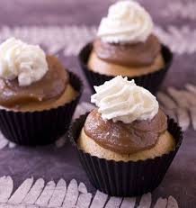 Cupcakes Creme De Marrons La Recette D Odelices Retrouvez Les Ingredients La Preparation Des Recettes Sim Creme De Marron Alimentation Gateaux Et Desserts