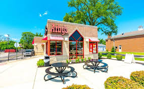 Learn more about elmhurst place apartments located at 150 e schiller st, elmhurst, il, 60126. Elmhurst Il Commercial Real Estate For Sale Crexi Com