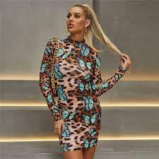 When you're working out an order agreement with a buyer compare pros and cons of selling on poshmark vs. Can I Find Some Of The Overseas Clothing Manufacturers On Alibaba Com That Big Brand Companies Use Quora