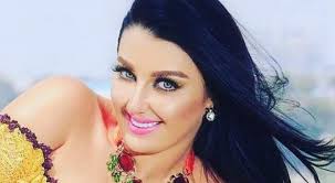 الراقصة صافيناز تفاجئ متابعيها بنشر هذه الصورة التى اثارت جدل واسع بين متابعيها واثارت حيرة كبيرة بينهم مواضيع عامه Ø®Ø·ÙˆØ¨Ø© ØµØ§ÙÙŠÙ†Ø§Ø² Ø¹Ù„Ù‰ Ø´Ø§Ø¨ ÙˆØ³ÙŠÙ… Ø¨Ø§Ù„Ù…Ø§ÙŠÙˆÙ‡ ÙˆÙ‡Ø°Ù‡ Ø§Ù„ØªÙØ§ØµÙŠÙ„ Ø¨Ø§Ù„ÙÙŠØ¯ÙŠÙˆ