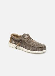 A group of friends work together with their boss at a dude ranch and go through many fun moments and mishaps along the way. Dude Wally Sox Marron Mocassins Chez Sarenza 351798