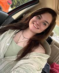 Sydney Shaw (@sydsavage) • Instagram photos and videos