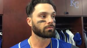 Royals' Ryan McBroom shows HR swing in win over Rangers