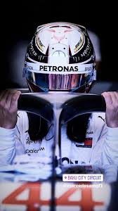 Pin De Mohammad Em Lewis Hamilton Automobilismo Motos Carros