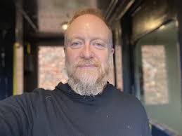 Entertainment, Media & Arts