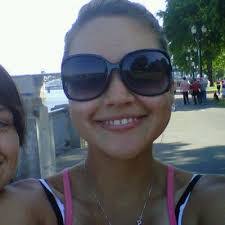 Danielle Blodgett's Instagram, Twitter & Facebook