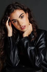 Ofelia Kaminski's Instagram, Twitter & Facebook