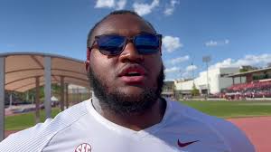 Rojé Stona breaks his UA discus record, betters World Championships  standard