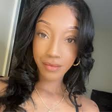 Profile for Simone Flowers