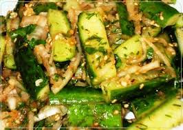 салат из свежих кабачков и огурцов на зиму рецепты Predstavlyaem Vashemu Vnimaniyu Recept Otlichnoj Zakuski Iz Svezhih Ogurcov S Ostrenkoj I Pikantnoj Zapravkoj Effekt Ot N Prostye Recepty Kulinariya Korejskaya Eda