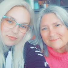 An old classic from Ron! We reckon he does a stellar job 😉