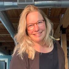 Contact senator josh hawley of missouri. Jennifer Hayden On Twitter Missouri Senator Josh Hawley Uses His Sister S Address As His Voting Address He Does Not Live At His Sister S House If This Were An Average Citizen This Would