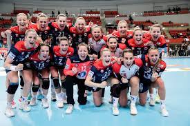 The norway women's national handball team represents norway at international handball competitions, and is governed by the norges håndballforbund (nhf). I Desember Skal Norge Og Danmark Arrangere Handball Em Na Apner Danmark For A Si Nei
