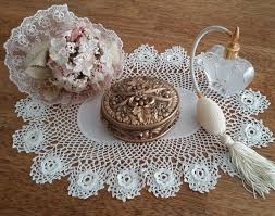 Gold Trinket Box Vintage Oval Trinket Box Jewelry Storage Wedding Gift Vintage Gifts Under 50 Trinket Boxes Musical Snow Globes Disney Musical