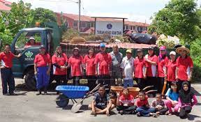 (e)gotong royong memasak bagi sambutan maulidur rasul. Penduduk Gotong Royong Bersih Taman Perumahan