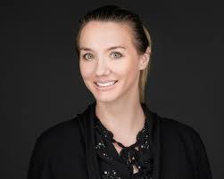 Heather Veitch's Instagram, Twitter & Facebook