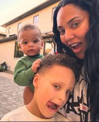 Merry Christmas to all the families around the world. 🌎🎄❤️ Spread love  and positivity only today. ☝️