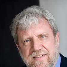 Amazon.com: Benjamin Samuel Bloom: books, biography, latest update