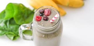 Smoothie Banane Epinards Et Fruits Rouges Laila Bel Coach Sante Pour Les Mamans
