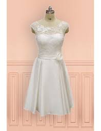 Make your wedding the envy of every bride with elegant beach wedding bride dresses from 2020 short sleeve wedding gown bride vestido de noiva white backless lace mermaid wedding alibaba.com offers you an array of unforgettable. Beach Wedding Dresses For Older Brides Fashion Dresses