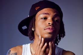 Deandre Harris's Instagram, Twitter & Facebook