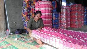 Check spelling or type a new query. Melihat Potensi Usaha Kasur Kapuk Yang Bersaing Dengan Busa