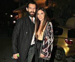 Check spelling or type a new query. A8hna Oikonomakoy Filippos Mixopoylos H Istoria Agaphs Toys Life Is