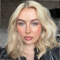 600+ "Sandy Wallace" profiles