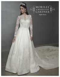 Get Kate Middleton S Bridal Gown Lookalike For 700 Wedding Gowns Lace Wedding Dresses Wedding Dresses Taffeta