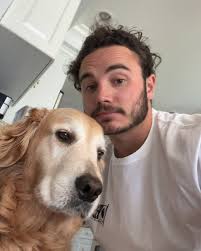 Spent the last 6 months tryna get my mind and body right. Finally found the  dedication for the gym I lost so long ago. It's only up from here!