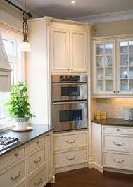 Image Result For U Shaped Kitchen With Corner Pantry Kitchen Layout Kitchen Design Home Kitchens