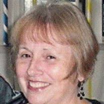 Gloria Layton's Instagram, Twitter & Facebook