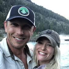 Lauren Kupper's Instagram, Twitter & Facebook