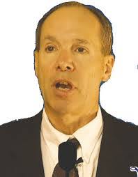 Les Holt's Instagram, Twitter & Facebook