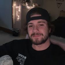 Who can mow my yards in Paxton?