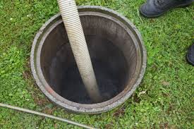 Foul odors, sewage smells or standing water outside your home. How Often Should You Pump Out Your Septic Tank Ecocare