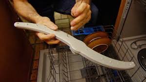 When it comes to your dishwasher, you may be thinking that it gets a good cleaning every time it tackles your dirty dishes. Faq 5 Common Dishwasher Problems And How To Fix Them Appliances Online Blog