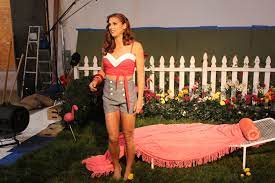 Latest on tottenham hotspur women forward alex morgan including news, stats, videos, highlights and more on espn. Alex Morgan Alex Morgan Re Creates Katy Perry Album Cover Espn The Magazine Music Issue Espn