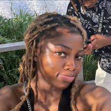 Passenger stole money from driver in Cloverdene