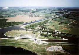 Opened in october 2003 and becomes the essential part of germany tourism. Great Magdeburg Water Bridge