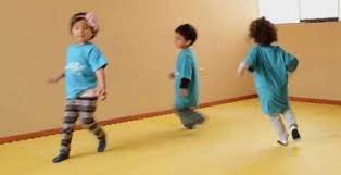 Aquí podrás descargar fichas de matemática, comunicación, personal social y ciencia y ambiente para niños de tres años, estas fichas contienen actividades como colorear, pintar, delinear, cortar, pegar y. Juegos Y Deportes Recreativos Para Jovenes Y Adultos Pasalo Bien