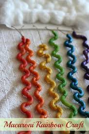 Make An Easy Macaroni Necklace For A Unique Project With Kids Rainbow Crafts Rainy Day Crafts Noodle Art