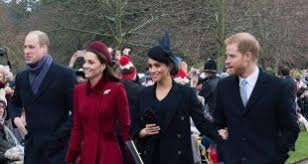 מייגן, שמזמן לא סיפקה כותרות אופנתיות, הצליחה להפתיע עם שמלת לימונים של אוסקר דה לה רנטה ××¨×›×™×•×Ÿ Cbs ××¤×™ ×˜×¨×™×'×¨ ×¤×•×¤ ×˜××¨×˜×¡