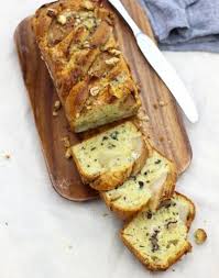 Cake Sale Au Roquefort Poires Et Noix Recette Cake Poire Cake Sale Recette Cake Sale