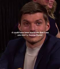 Max Verstappen e George Russell: Risate e Rivalità