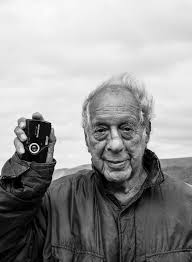 Robert Frank Dies; Pivotal Documentary Photographer Was 94