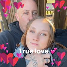 Hey ladies, I suffer from uterine Fiberiods and my stomach stay bloated, Im  new to working out I just want to know will the puffiness go down or will I  look pregnant